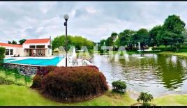 Haus für 674 733 euro in Ecuador