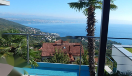 Casa para 2 300 000 euro en Opatija, Croacia