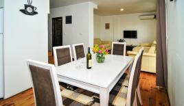 Hotel para 997 500 euro en Tivat, Montenegro