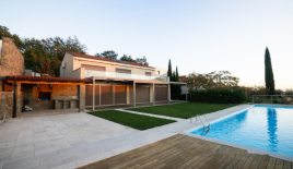 Casa per 1 750 000 euro a Portorose, Slovenia