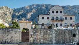 Villa para 950 000 euro en Dobrota, Montenegro