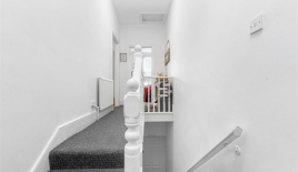 Appartamento per 402 500 euro a Londra, Regno Unito