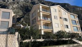 Piso para 210 000 euro en Kotor, Montenegro