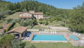 Maison pour 2 988 000 Euro à San Venanzo, Italie