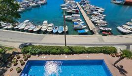 Hotel, albergo per 5 190 000 euro a Krk, Croazia