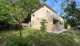 Haus für 299 000 euro in Montenegro