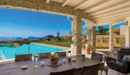 Casa per 2 100 000 euro a Opatija, Croazia