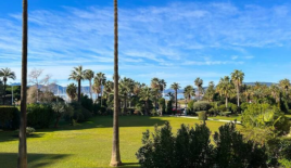 Appartamento per 2 200 000 euro a Cannes, Francia