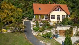 Maison pour 548 000 Euro à Gyenesdiás, Hongrie