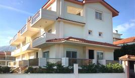 Casa lucrativa para 1 000 000 euro en Palini, Grecia