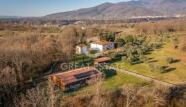 Maison pour 1 750 000 Euro à Terranuova Bracciolini, Italie