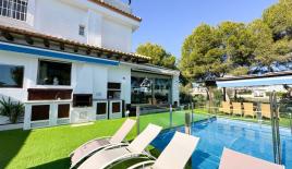 Casa para 460 000 euro en Orihuela Costa, España