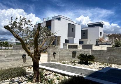 Villa for 640 000 euro in Chlorakas, Cyprus