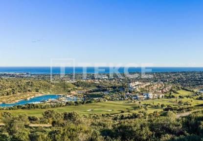 Grundstück für 3 000 000 euro in San Roque, Spanien