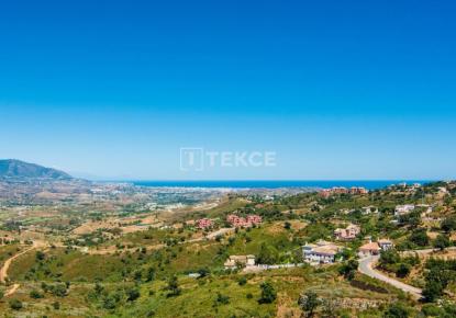 Grundstück für 6 450 000 euro in Ojén, Spanien