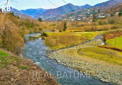 Terrain pour 85 183 Euro à Batoumi, Géorgie
