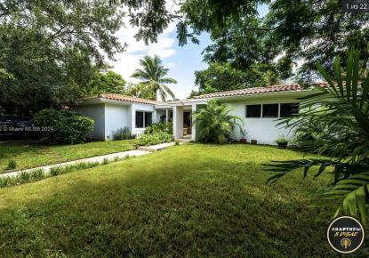 House for 819 630 euro in Miami, USA