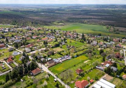 Terreno per 315 403 euro a Heviz, Ungheria