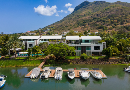 Penthouse für 2 160 000 euro in Grande Riviere Noire, Mauritius