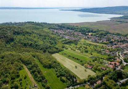 Terreno per 500 000 euro a Badacsonytomaj, Ungheria