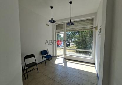 Tienda para 31 500 euro en Burgas, Bulgaria