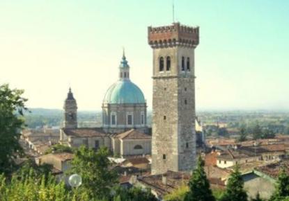 Terrain pour 1 250 000 Euro à Desenzano del Garda, Italie