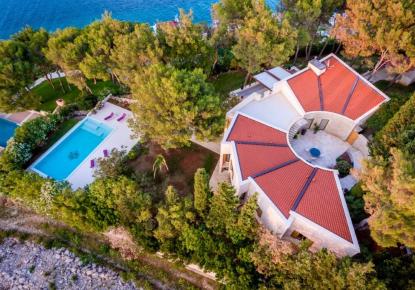 Villa für 3 350 000 euro in Brač, Kroatien