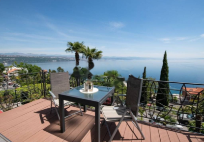 Flat for 635 000 euro in Opatija, Croatia