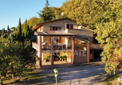 Maison pour 480 000 Euro à Pérouse, Italie