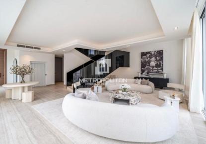 Villa für 2 327 232 euro in Dubai, VAE