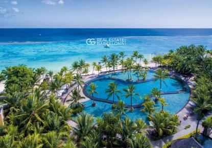 Casa di reddito per 12 265 000 euro a Tarragona, Spagna