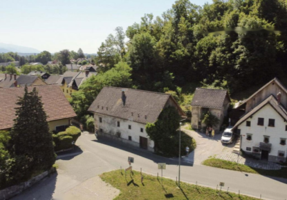 Terreno per 498 000 euro a Bled, Slovenia