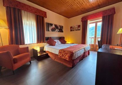 Hotel, albergo per 2 500 000 euro a Girona, Spagna