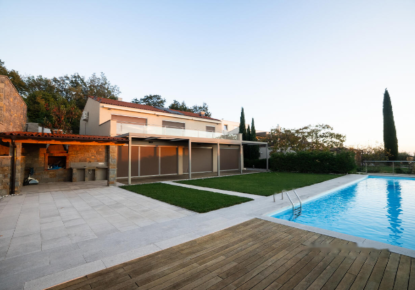 Casa per 1 750 000 euro a Portorose, Slovenia