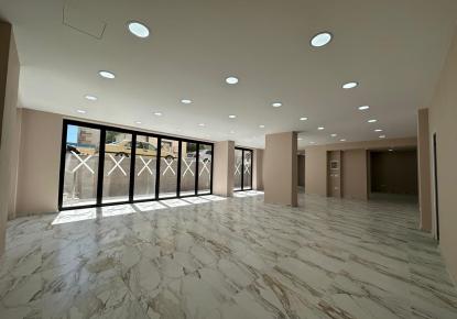 Proprietà commerciale per 330 000 euro a Durazzo, Albania