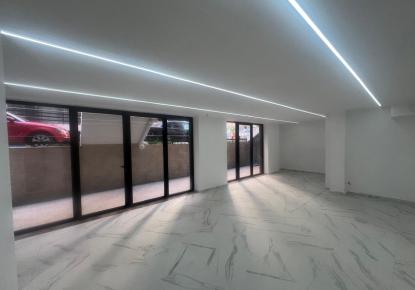 Proprietà commerciale per 155 000 euro a Durazzo, Albania