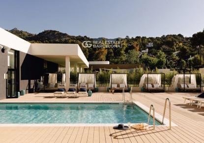 Casa di reddito per 18 200 000 euro in Spagna