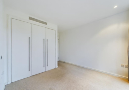 Flat for 460 000 euro in London, United Kingdom