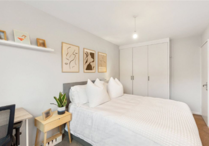 Appartamento per 373 750 euro a Londra, Regno Unito