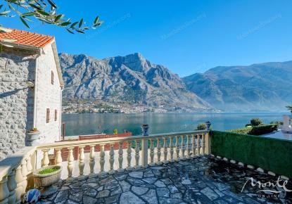 Villa para 1 500 000 euro en Muo, Montenegro