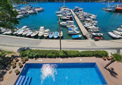 Hotel, albergo per 5 190 000 euro a Krk, Croazia