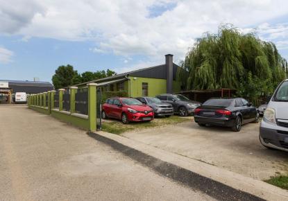 Proprietà commerciale per 335 078 euro a Keszthely, Ungheria