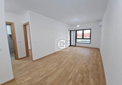 Appartement pour 126 000 Euro à Becici, Monténégro