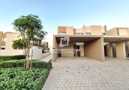 Villa per 972 081 euro a Dubai, EAU