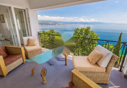 Appartamento per 1 690 000 euro a Opatija, Croazia