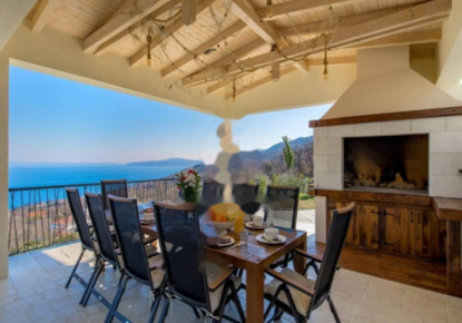 Casa per 880 000 euro a Opatija, Croazia