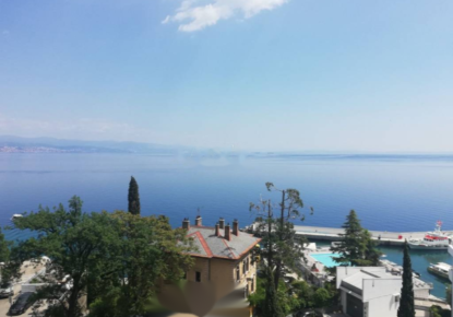 Appartamento per 700 000 euro a Opatija, Croazia