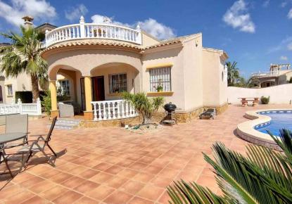 Villa pour 325 000 Euro à Guardamar del Segura, Espagne
