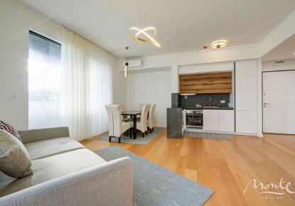 Appartement pour 290 000 Euro à Becici, Monténégro