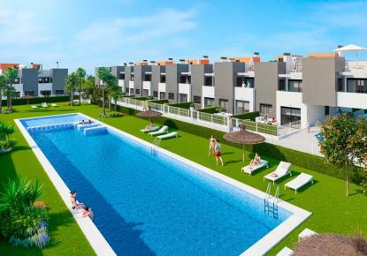 Bungalow for 274 900 euro in Torrevieja, Spain